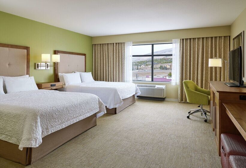 Отель Hampton Inn & Suites Silverthorne