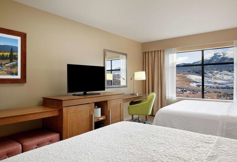 Отель Hampton Inn & Suites Silverthorne