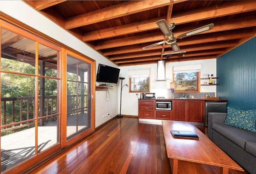 בית מלון כפרי Hidden Haven Barrington Tops