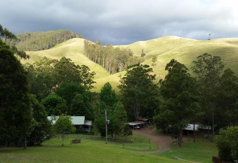 בית מלון כפרי Hidden Haven Barrington Tops