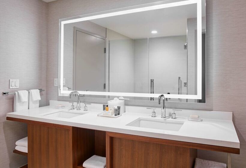 فندق Hilton West Palm Beach