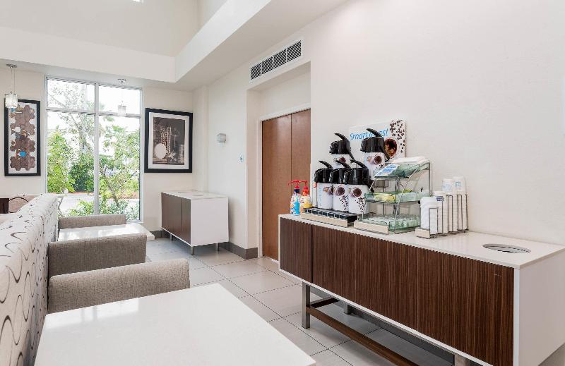 فندق Holiday Inn Express & Suites Boynton Beach East, An Ihg