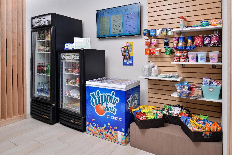 فندق Holiday Inn Express & Suites Trinity, An Ihg