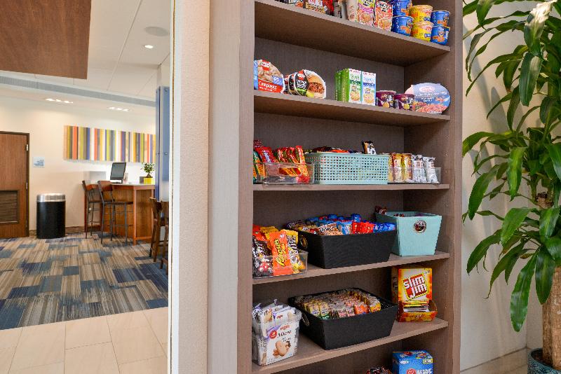 فندق Holiday Inn Express & Suites Trinity, An Ihg