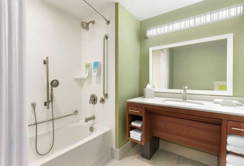 فندق Home2 Suites By Hilton Milton Ontario