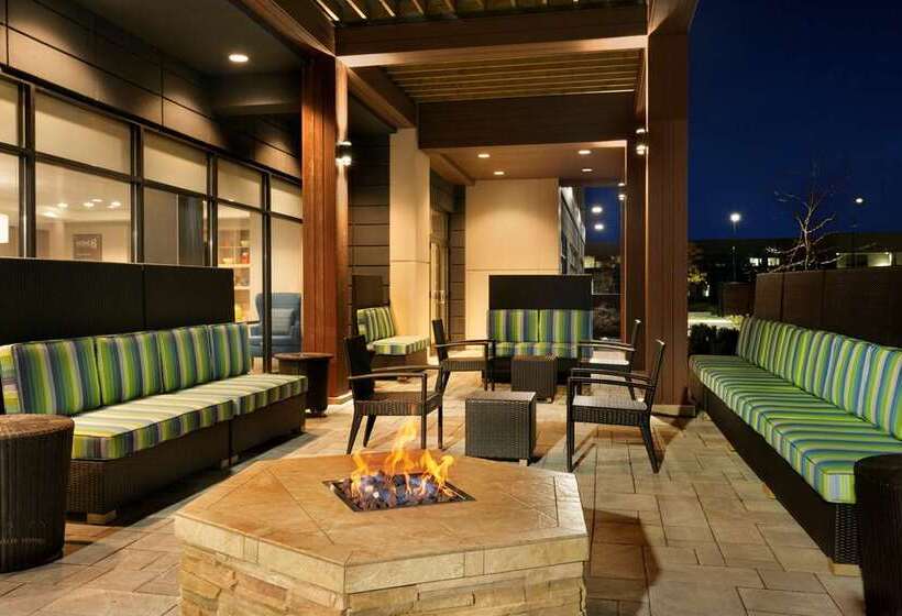 فندق Home2 Suites By Hilton Milton Ontario