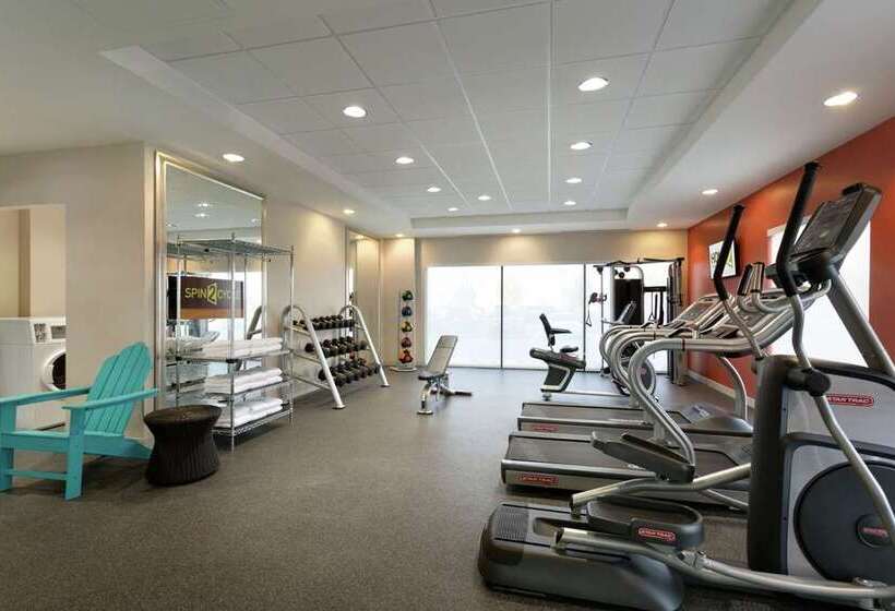 فندق Home2 Suites By Hilton Milton Ontario