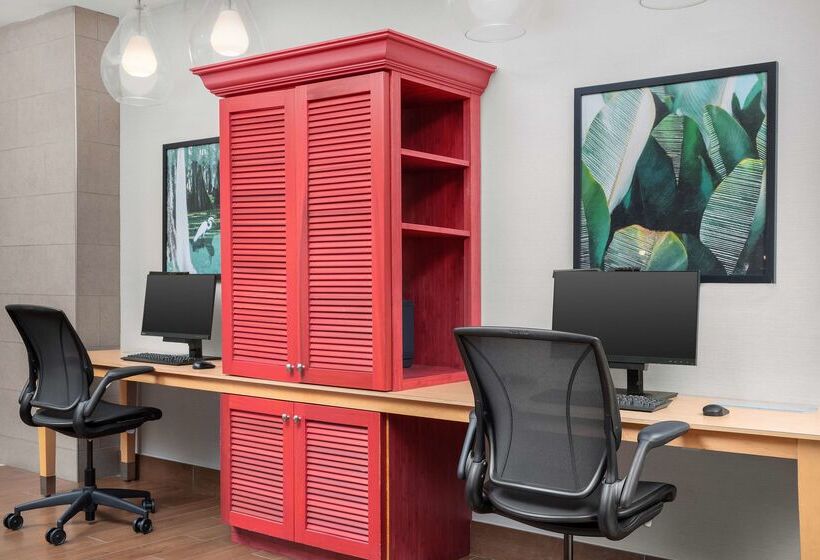 فندق Home2 Suites By Hilton Tallahassee State Capitol