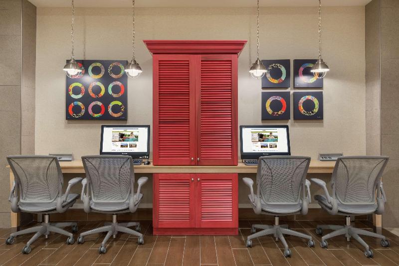 فندق Home2 Suites By Hilton Tallahassee State Capitol