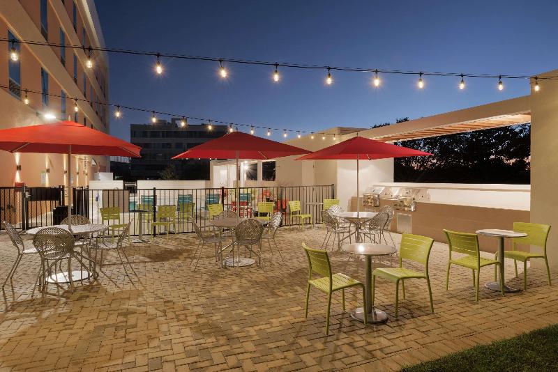 בית מלון כפרי Home2 Suites By Hilton Tallahassee State Capitol