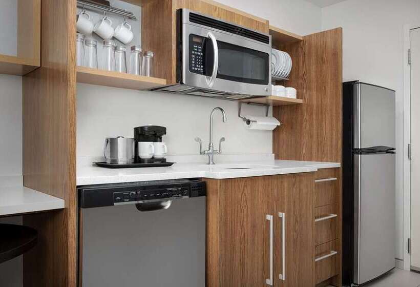 فندق Home2 Suites By Hilton Tallahassee State Capitol