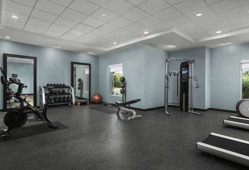 فندق Home2 Suites By Hilton Tallahassee State Capitol