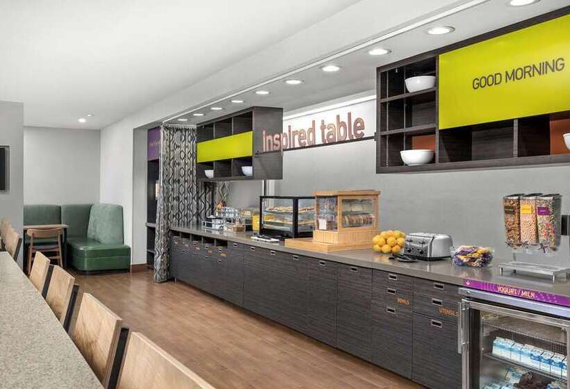 فندق Home2 Suites By Hilton Tallahassee State Capitol