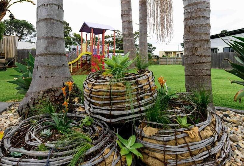 فندق Georges Bay Apartments