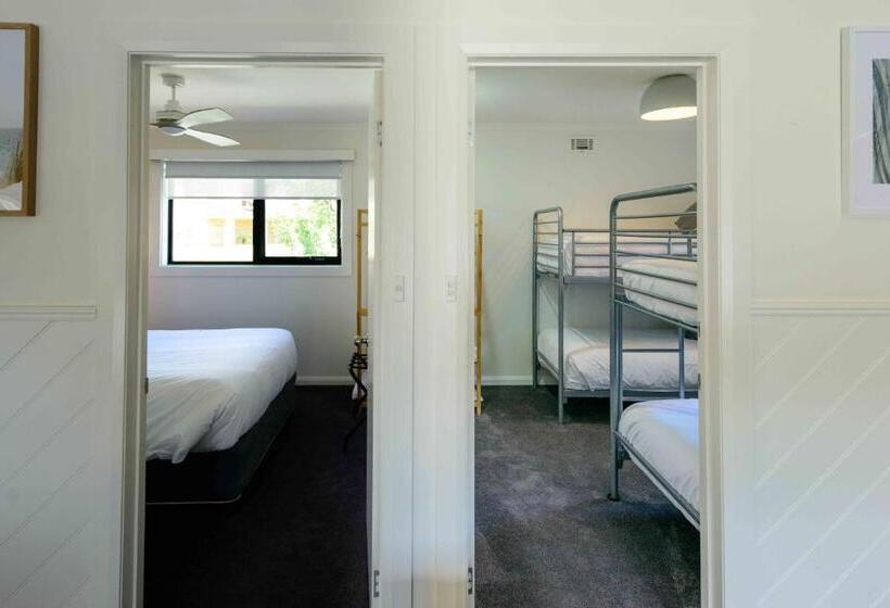 فندق Georges Bay Apartments