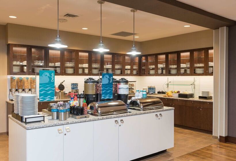 Отель Homewood Suites By Hilton Grand Rapids Downtown