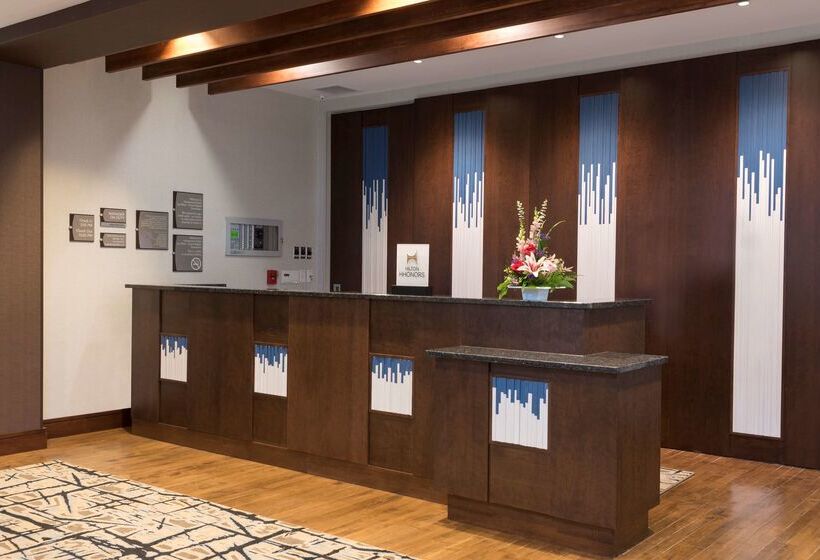 Отель Homewood Suites By Hilton Grand Rapids Downtown