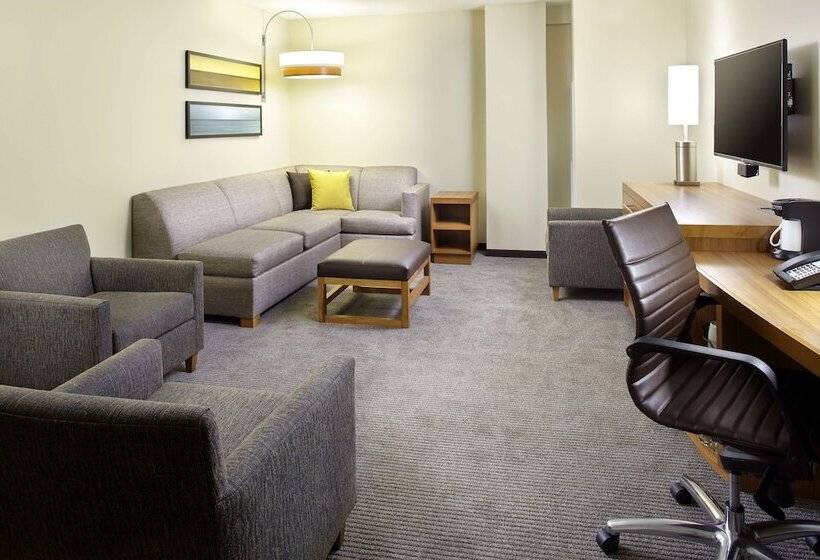 בית מלון כפרי Hyatt Place Cleveland/lyndhurst/legacy Village