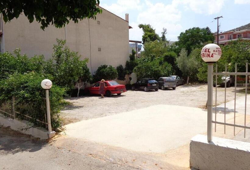 فندق Katerina