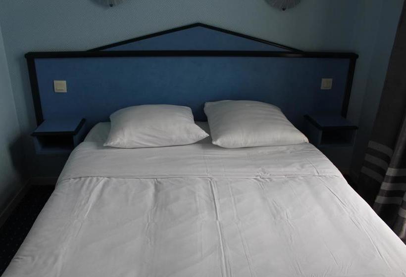 Отель Le Voltaire