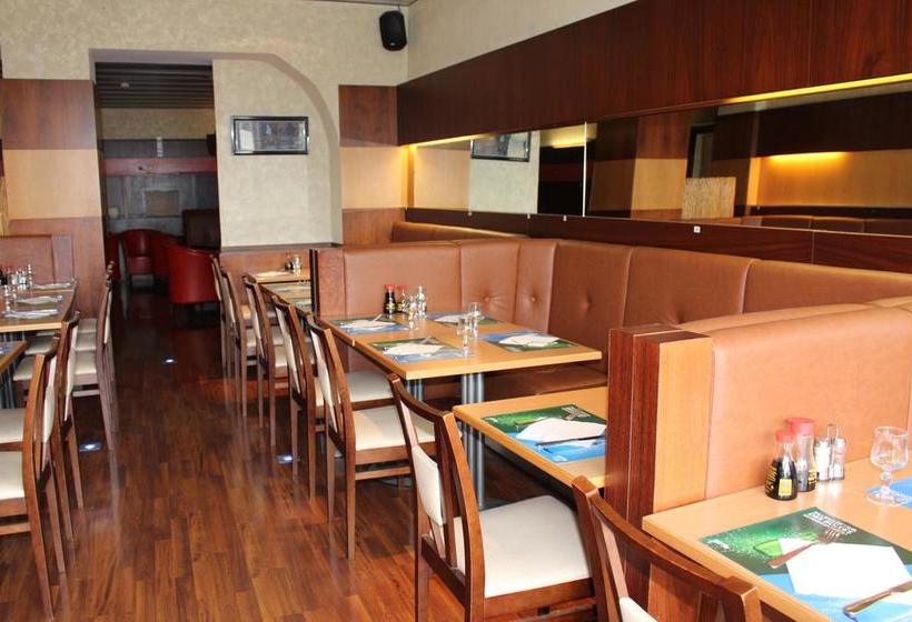 Отель Le Voltaire