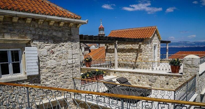 בית מלון כפרי Lemongarden  Adults Only