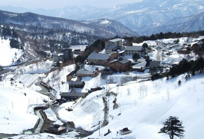 فندق Manza Onsen Nisshinkan
