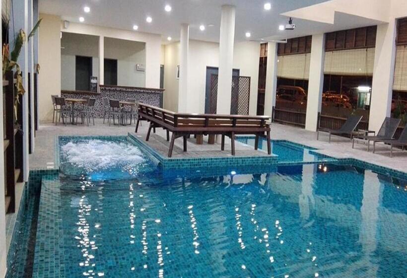 Nadias Hotel Cenang Langkawi