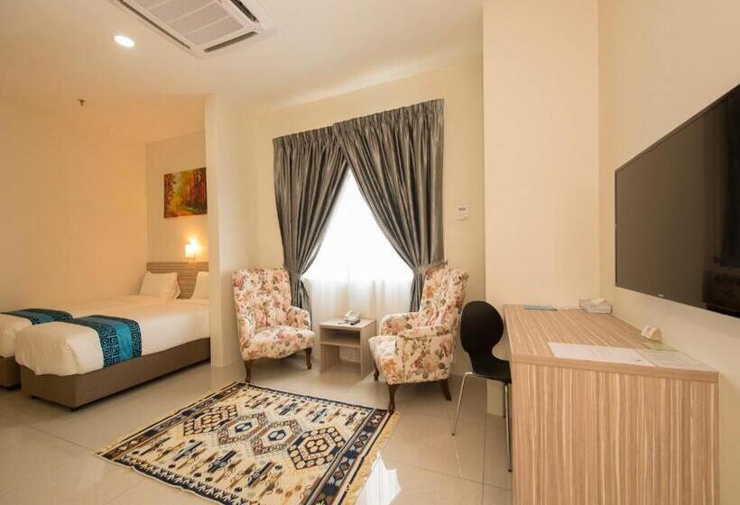 Nadias Hotel Cenang Langkawi