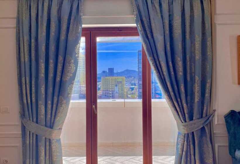 בית מלון כפרי Opera