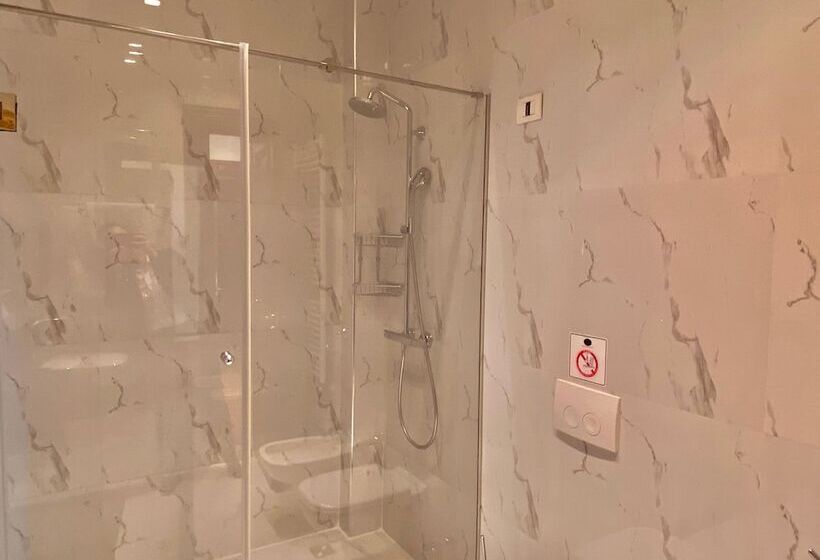 בית מלון כפרי Opera