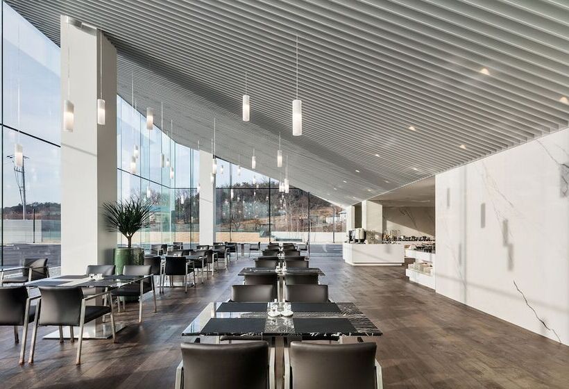 Отель Ora Incheon