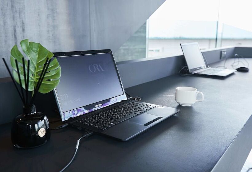 Отель Ora Incheon