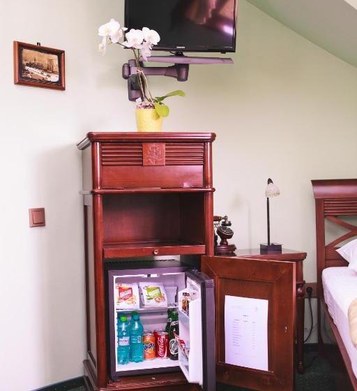 ホテル Pension Brasovu Vechi