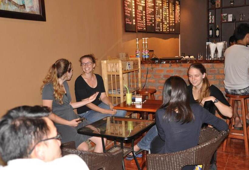 فندق Pilgrims Kitchen & Inn