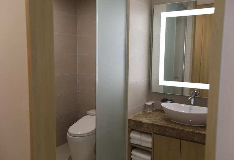 Отель Pinehills