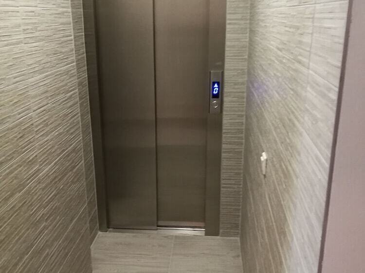 ホテル Plava Laguna