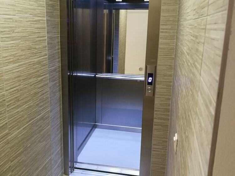 ホテル Plava Laguna