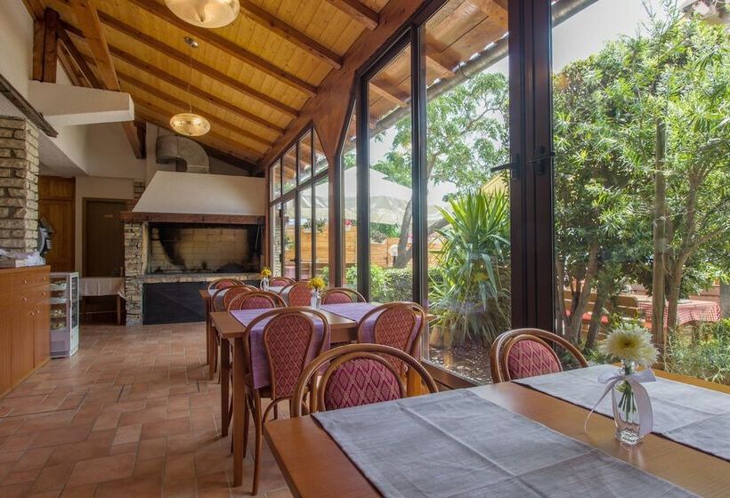 ホテル Plava Laguna