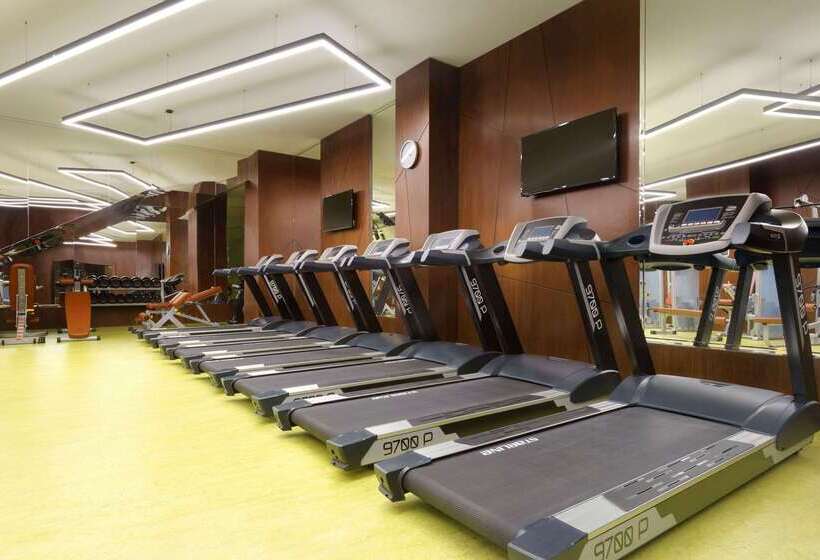 ホテル Ramada By Wyndham Sakarya