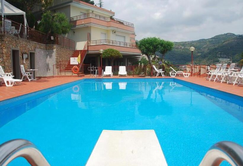 בית מלון כפרי Residence Green Park