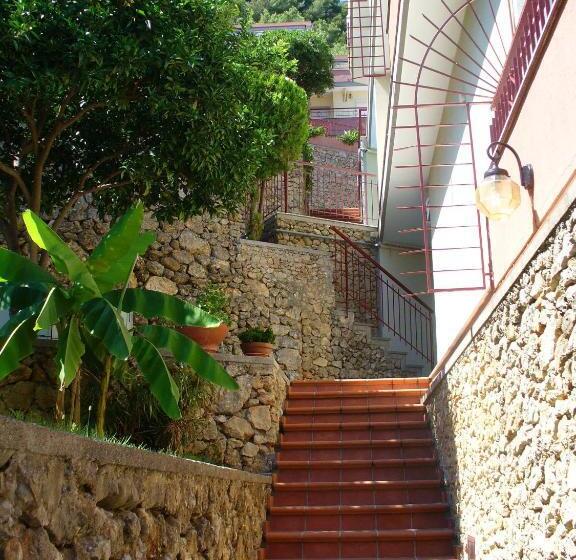 בית מלון כפרי Residence Green Park