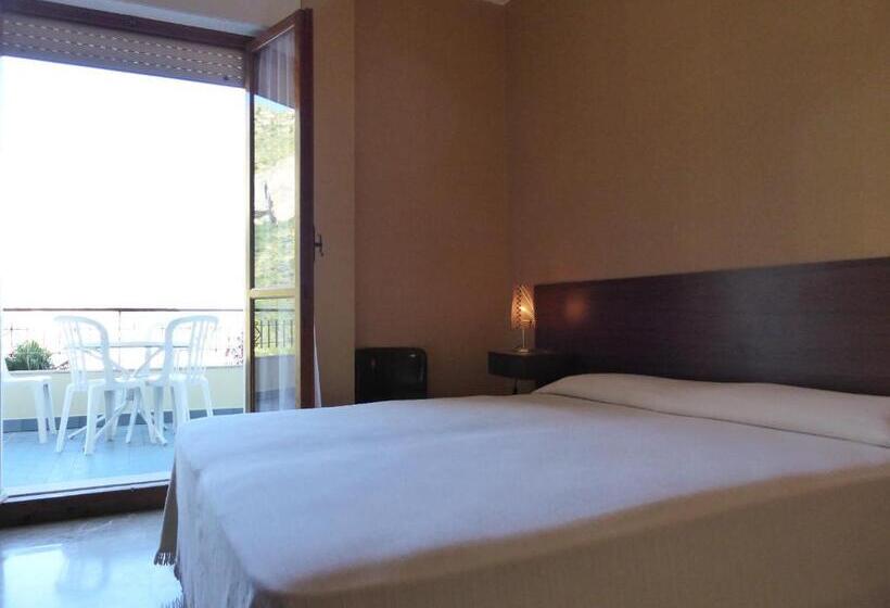 בית מלון כפרי Residence Green Park