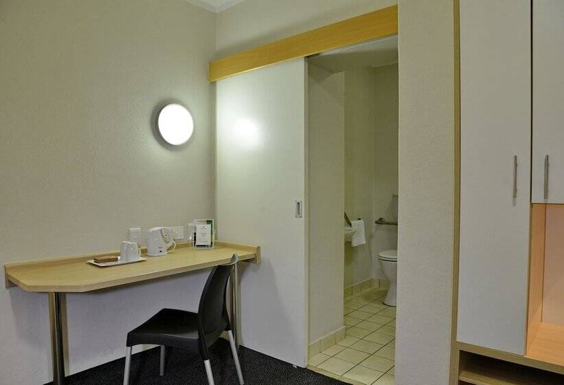 Отель Road Lodge Rustenburg