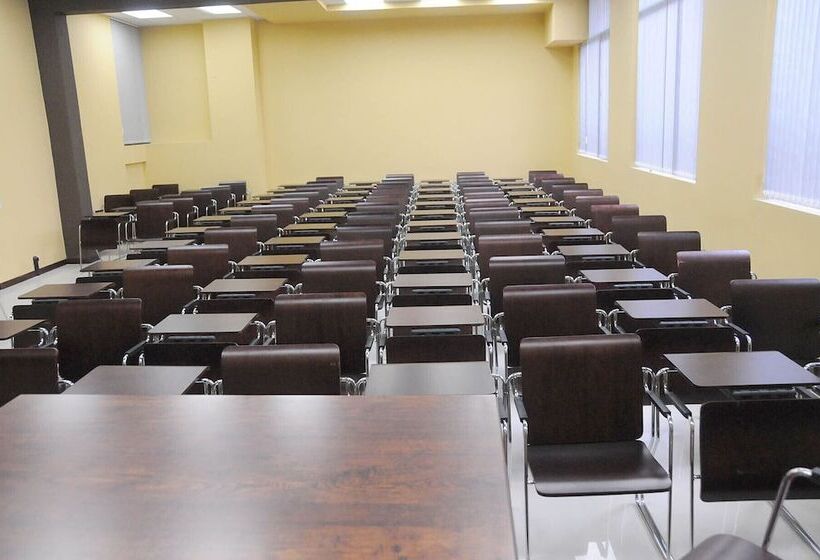 فندق Royal Beach