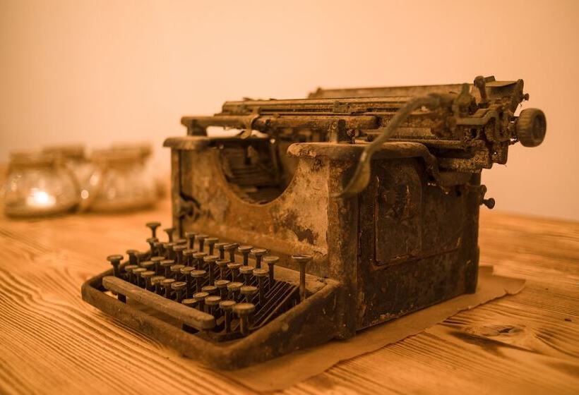 호텔 Santorini Crystal Blue Boutique