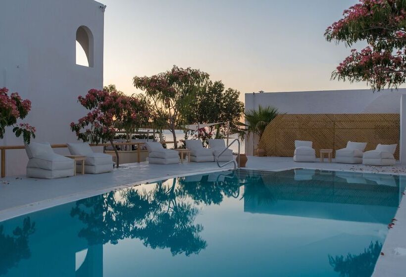 호텔 Santorini Crystal Blue Boutique