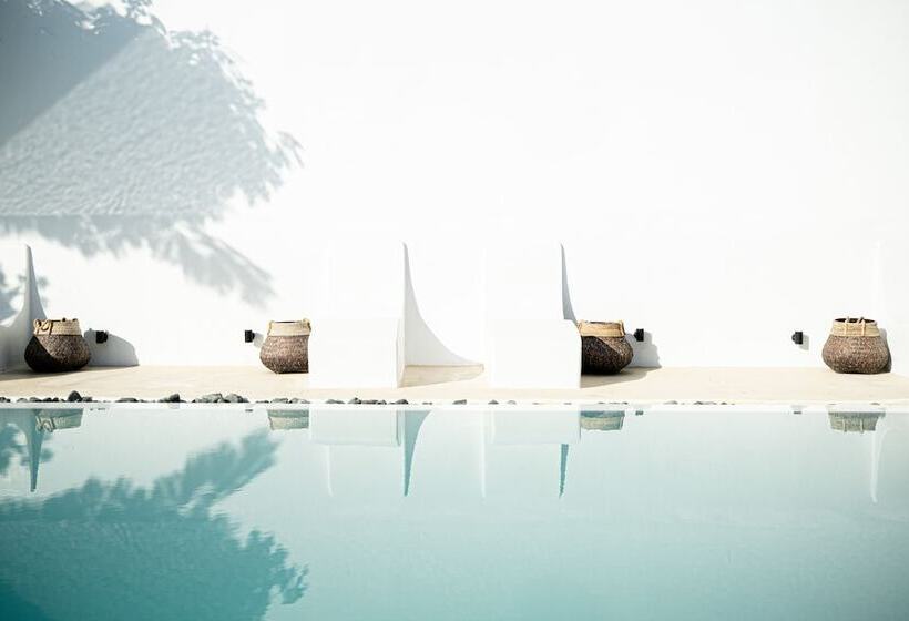 호텔 Santorini Crystal Blue Boutique