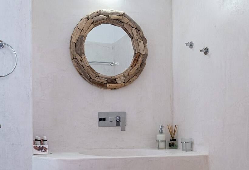 호텔 Santorini Crystal Blue Boutique