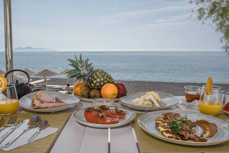 호텔 Santorini Crystal Blue Boutique